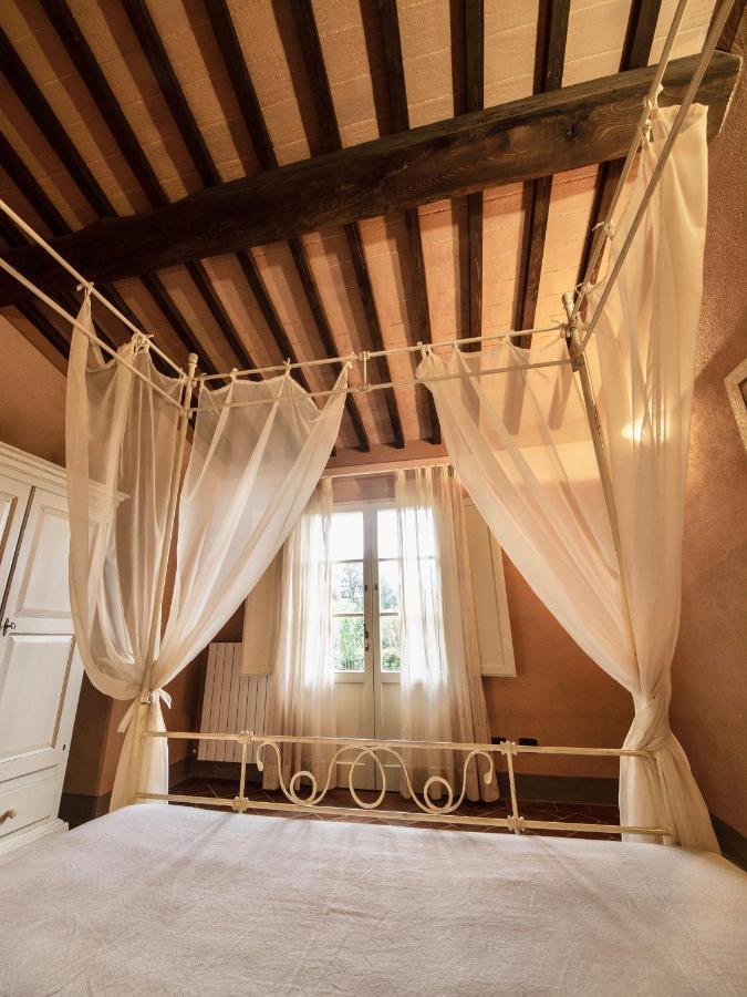Apartments In Residence With Swimming Pool In Monteverdi Marittimo Exterior foto